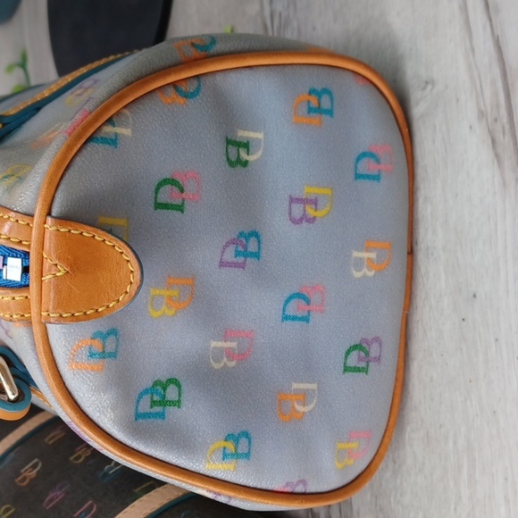 Dooney & Bourke Vintage Barrel Bags - Picture 7 of 11